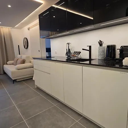 Zermo Eden Apartment *